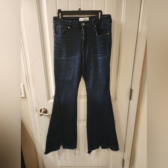 KanCan Denim - KanCan Dark Wash Flare Jeans Size 11/30 Raw Hem Stretch Denim